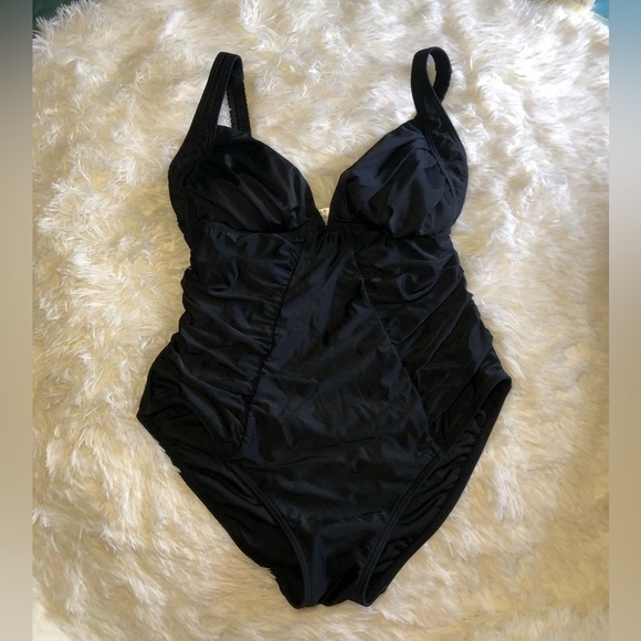 VENUS Black One Piece Swimsuit with Adjustable Straps SIZE 10 NWOT - Picture 2 of 16